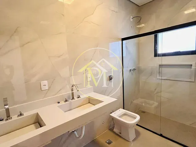Casa com 310m² 4 quartos e 5 banheiros, à venda, no bairro Green Valley em Votorantim