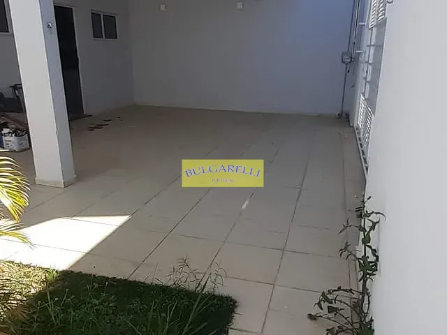 Casa com 250m² 3 quartos e 3 banheiros, à venda, no bairro Mirante de Jundiaí em Jundiaí