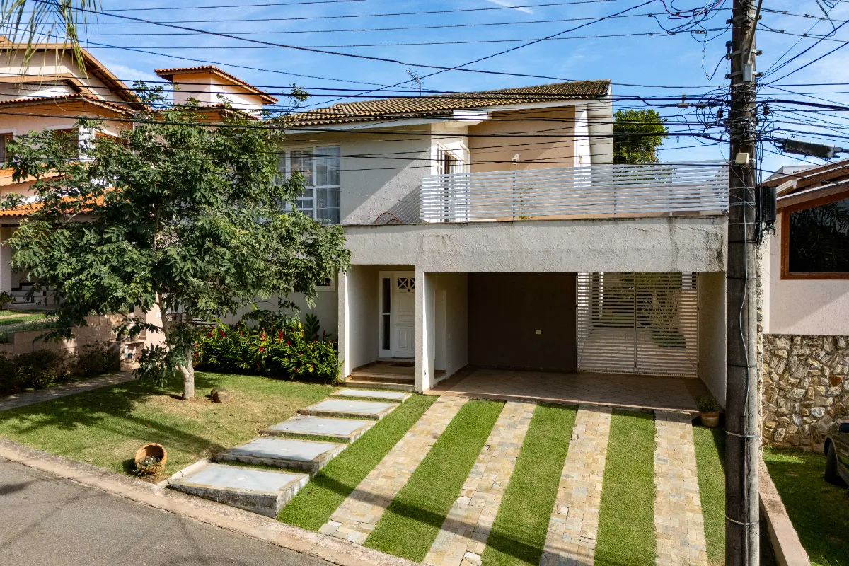 Casa no condomínio Condomínio Quinta da Malota II para venda com 3 quartos, sendo 1 suíte, 315m²