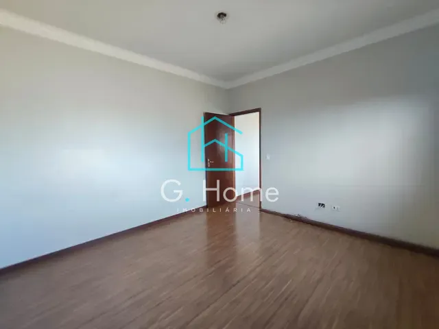 Casa com 377m² 2 quartos e 2 banheiros, para alugar, no bairro Residencial Quadra Norte em Londrina