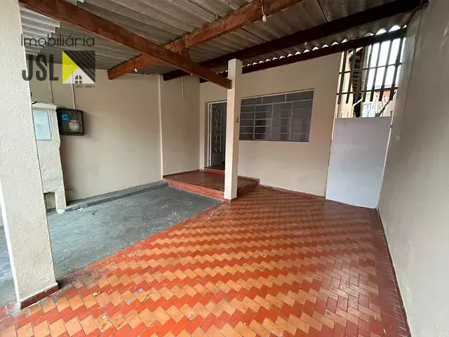 Casa com 125m² 2 quartos e 1 banheiro, para alugar, no bairro Vila Antônio Augusto Luiz em Caçapava