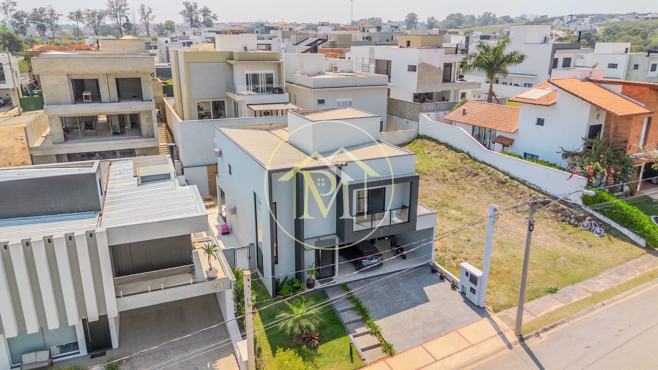 Casa, 3 quartos, 258 m² - Foto 36