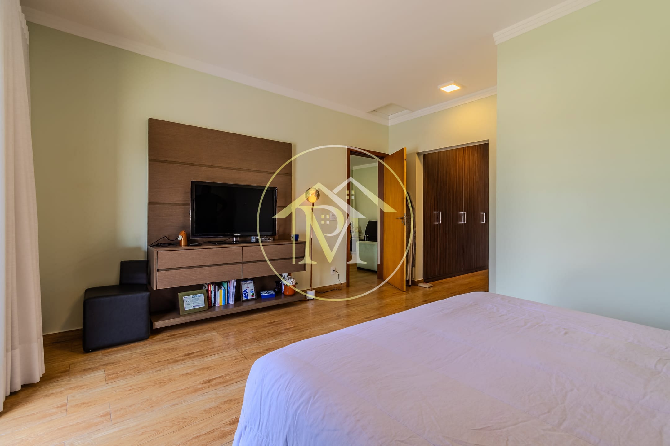 Casa, 3 quartos, 258 m² - Foto 32