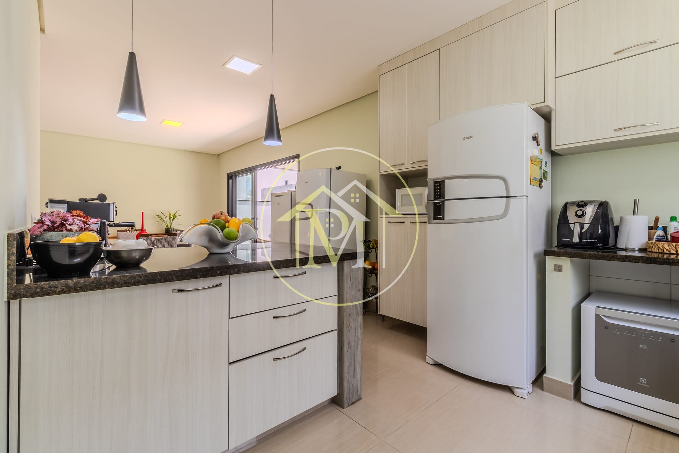 Casa, 3 quartos, 258 m² - Foto 11