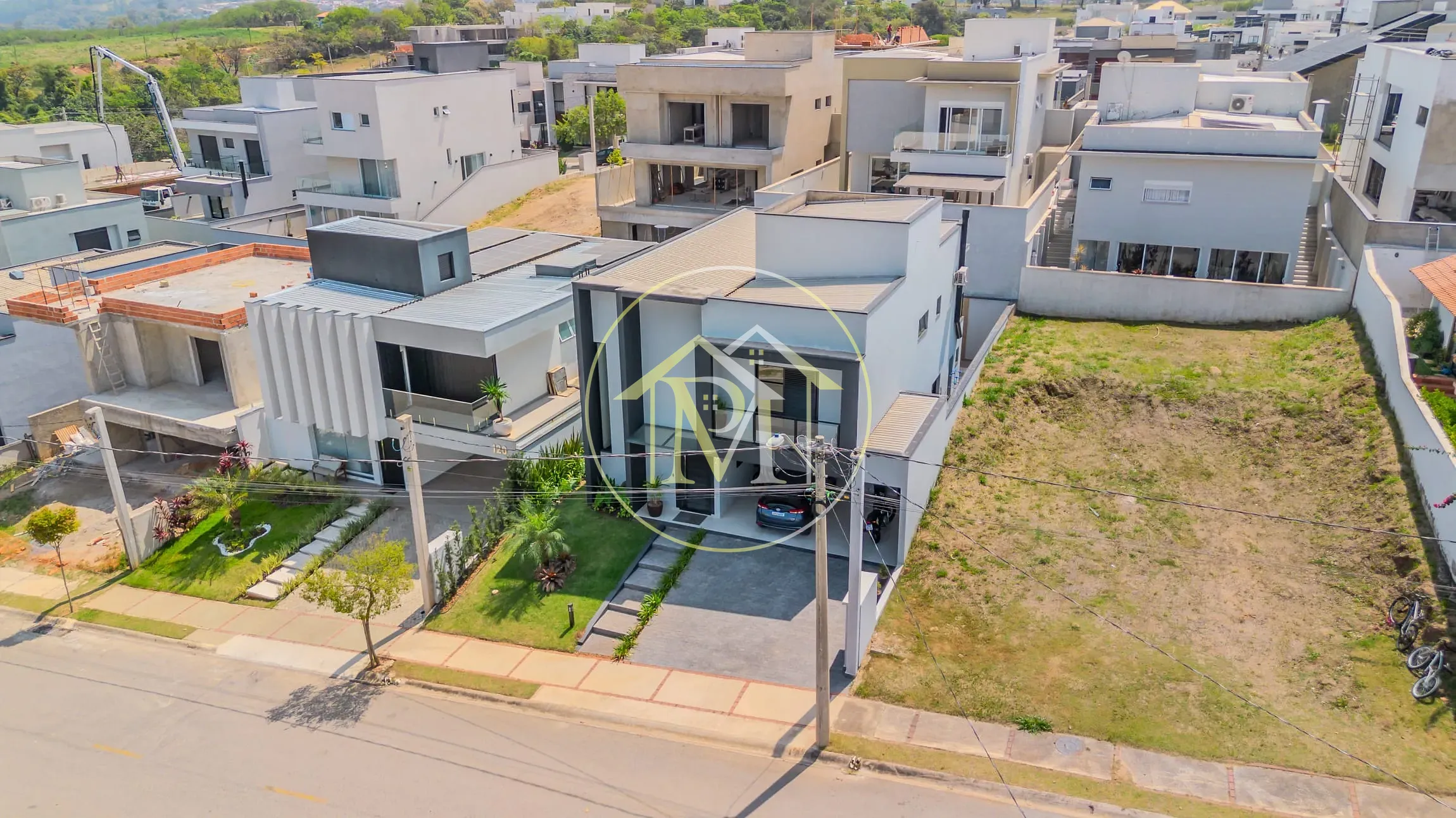 Casa, 3 quartos, 258 m² - Foto 34