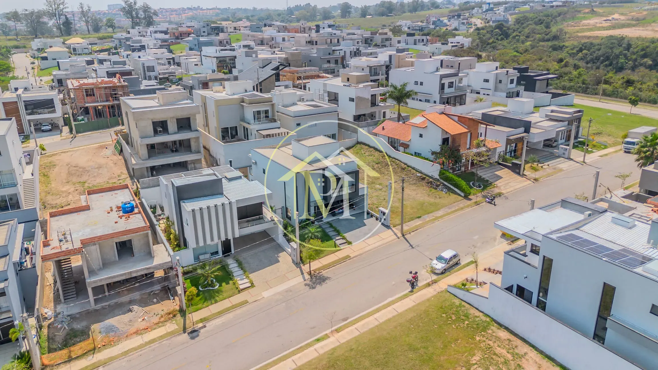 Casa, 3 quartos, 258 m² - Foto 35