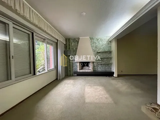 Casa 4 quartos e 3 banheiros, para alugar, no bairro Centro em Novo Hamburgo