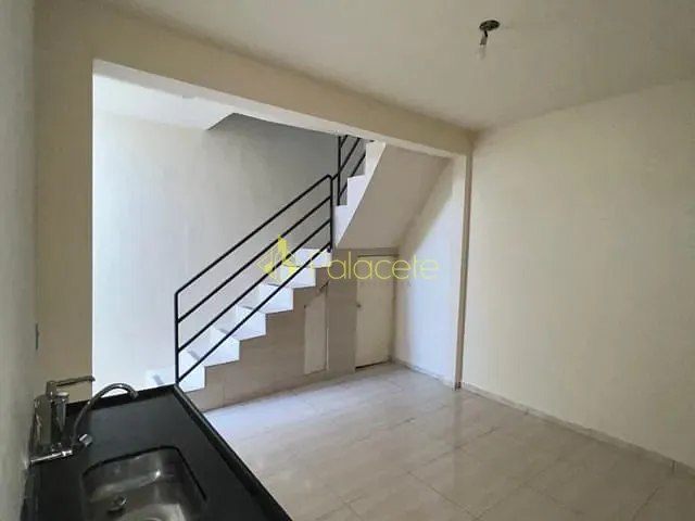 Casa com 125m² 4 quartos e 1 banheiro, à venda, no bairro Residencial Mombaça em Pindamonhangaba