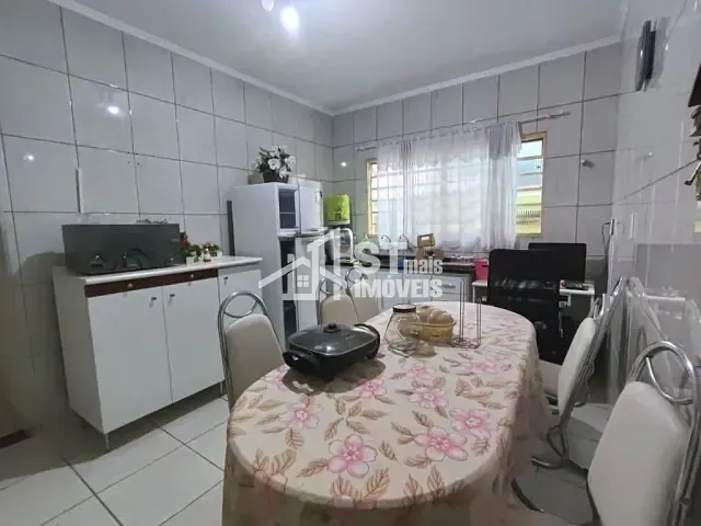 Casa com 150m² 3 quartos e 1 banheiro, à venda, no bairro Jardim Rio Branco em Andradas