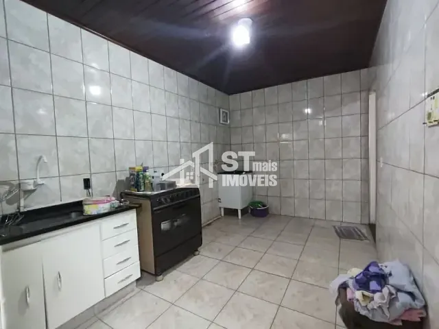 Casa com 150m² 3 quartos e 1 banheiro, à venda, no bairro Jardim Rio Branco em Andradas