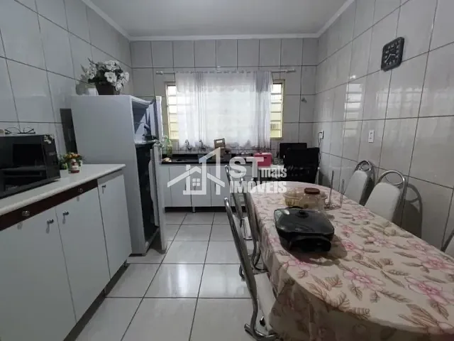 Casa com 150m² 3 quartos e 1 banheiro, à venda, no bairro Jardim Rio Branco em Andradas