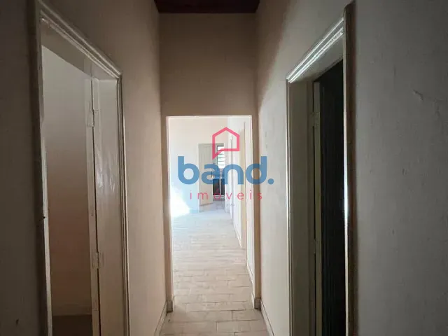 Casa à venda, no bairro Vila Alcalá em Porto Feliz