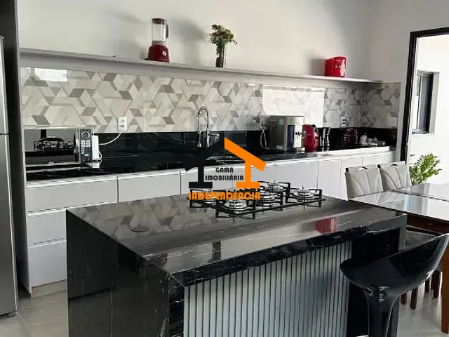 Casa com 260m² 3 quartos e 3 banheiros, à venda, no bairro Parque do Varvito em Itu