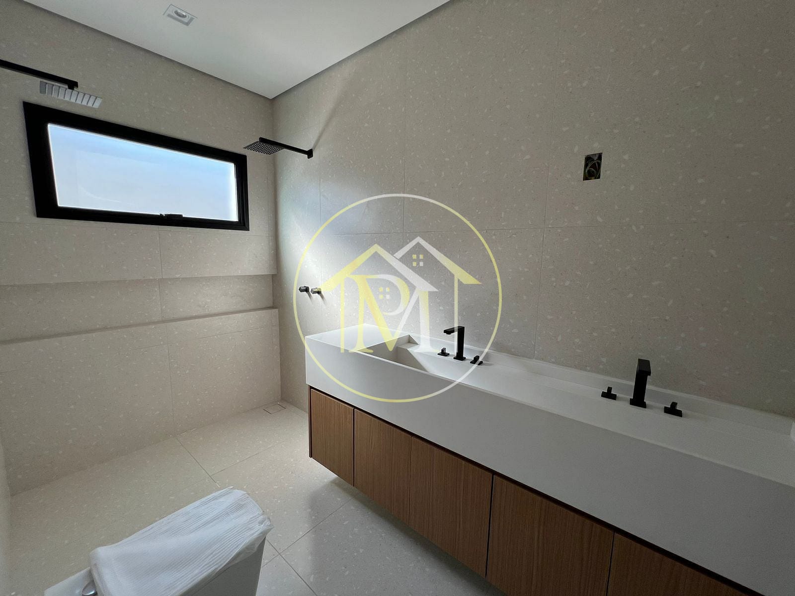 Casa à venda com 3 quartos, 200m² - Foto 8