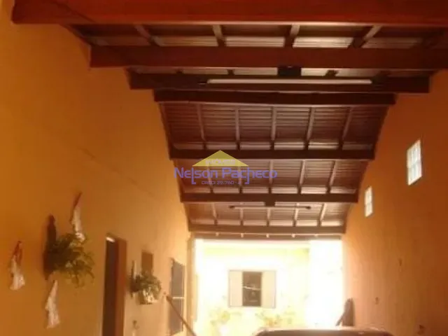 Casa com 500m² 2 quartos e 2 banheiros, à venda, no bairro Pitangueiras em Capivari