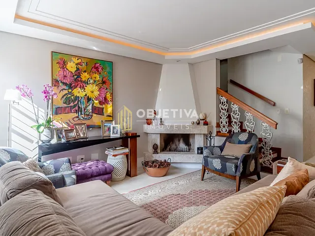 Casa 3 quartos e 3 banheiros, à venda, no bairro Vila Jardim em Porto Alegre