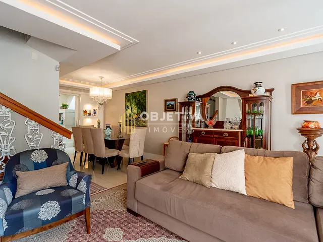 Casa 3 quartos e 3 banheiros, à venda, no bairro Vila Jardim em Porto Alegre