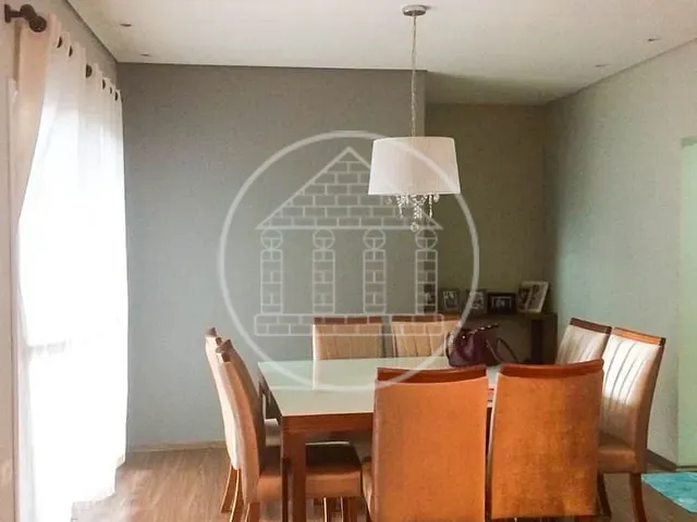 Casa com 250m² 3 quartos e 2 banheiros, à venda, no bairro Jardim Alviverde em São Paulo