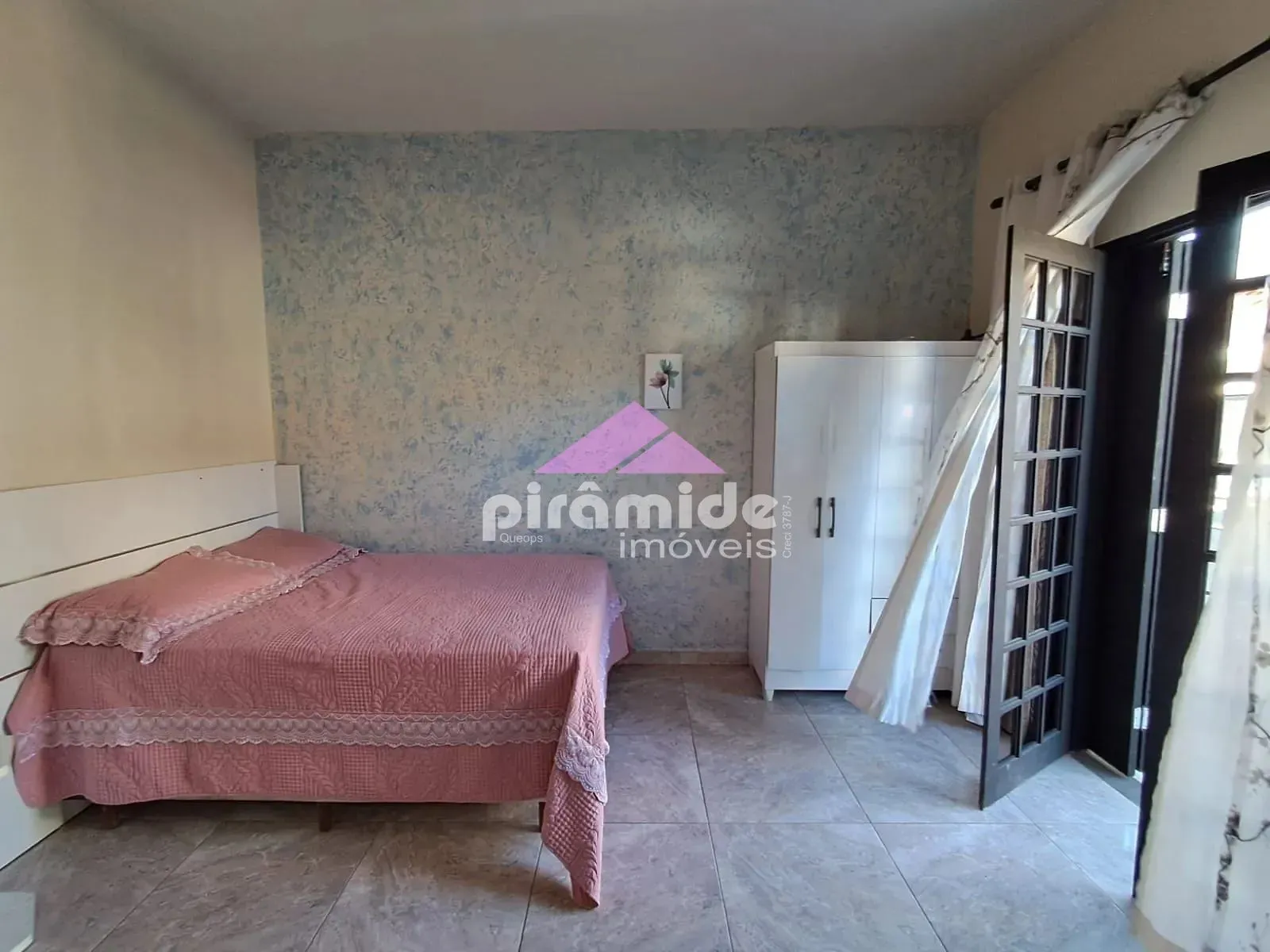 Casa, 3 quartos, 265 m² - Foto 9