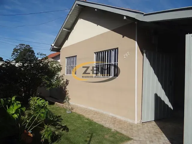 Casa com 300m² 3 quartos e 2 banheiros, à venda, no bairro Bandeirantes em Londrina