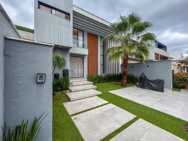 Casa 5 quartos e 7 banheiros, à venda, no bairro Recreio dos Bandeirantes em Rio de Janeiro