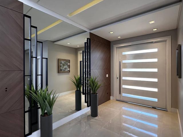 Casa com 462m² 3 quartos e 5 banheiros, à venda, no bairro Jardim Carvalho em Ponta Grossa