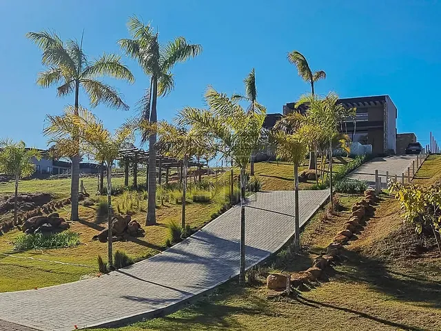 Casa com 1500m² 3 quartos e 5 banheiros, à venda ou para alugar, no bairro Rodovia em Sertanópolis