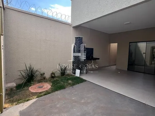 Casa com 131m² 2 quartos e 2 banheiros, à venda, no bairro Jardim Decolores em Trindade