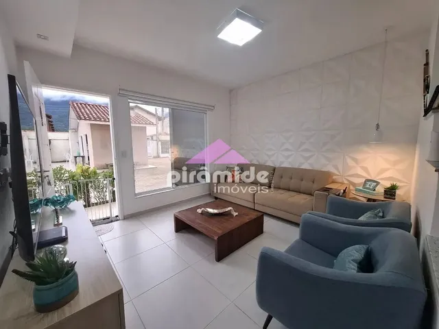 Casa com 147m² 2 quartos e 3 banheiros, à venda, no bairro Balneário Gardem Mar em Caraguatatuba