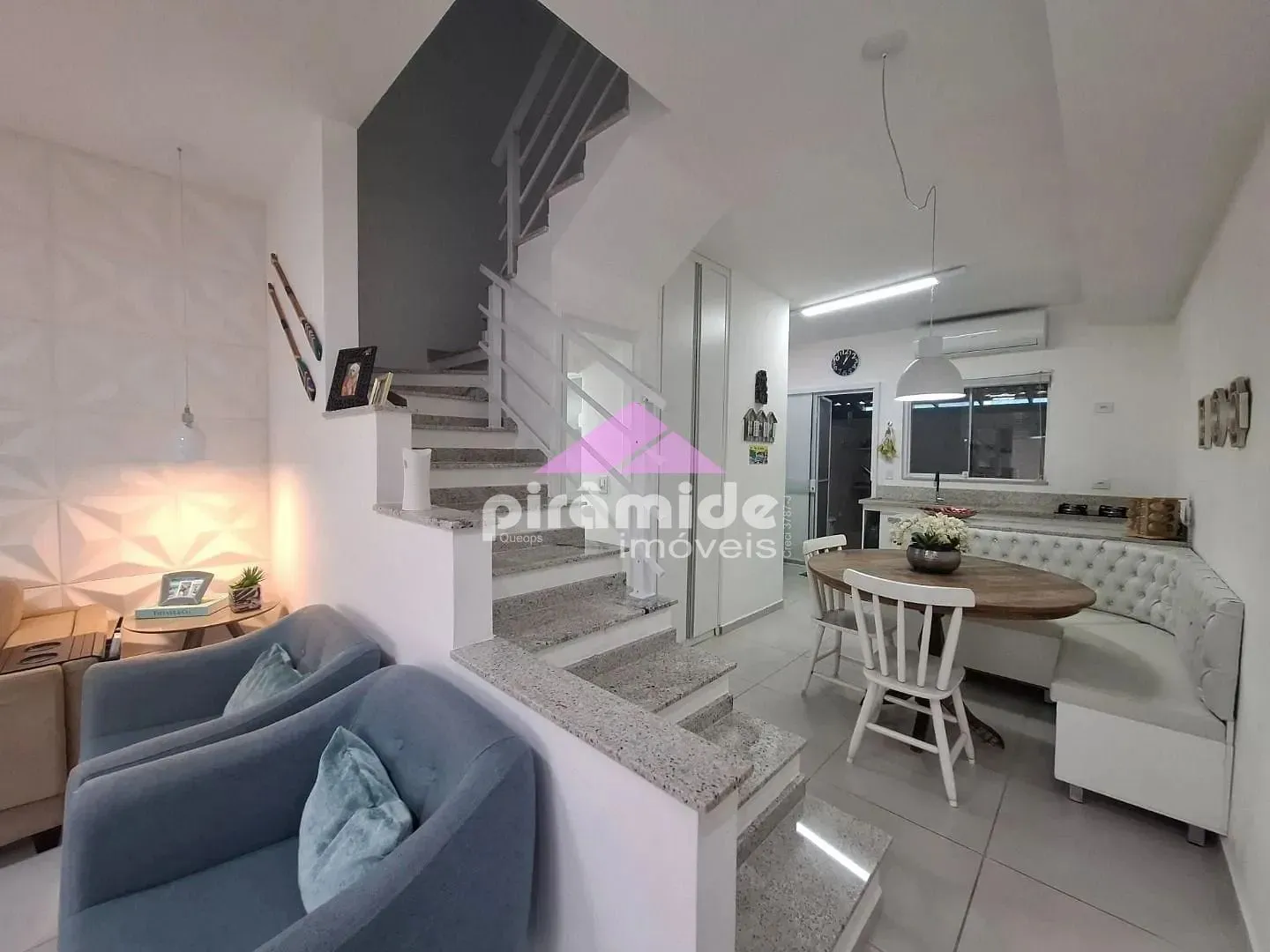 Casa, 2 quartos, 90 m² - Foto 1