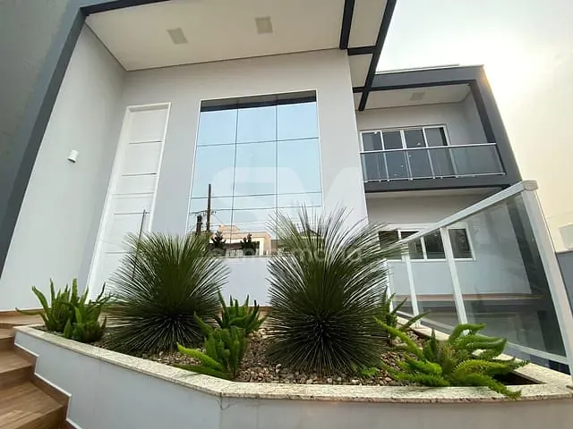 Casa com 360m² 4 quartos e 2 banheiros, à venda, no bairro Paraíso em Chapecó