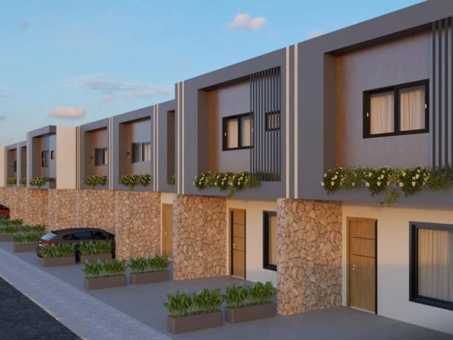 Casa 2 quartos e 3 banheiros, à venda, no bairro Cancela Preta em Macaé