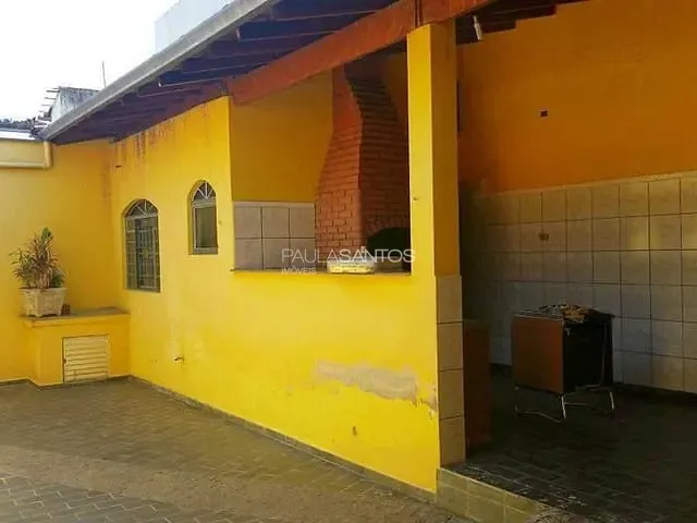 Casa com 298m² 2 quartos e 2 banheiros, à venda, no bairro Central Parque Sorocaba em Sorocaba