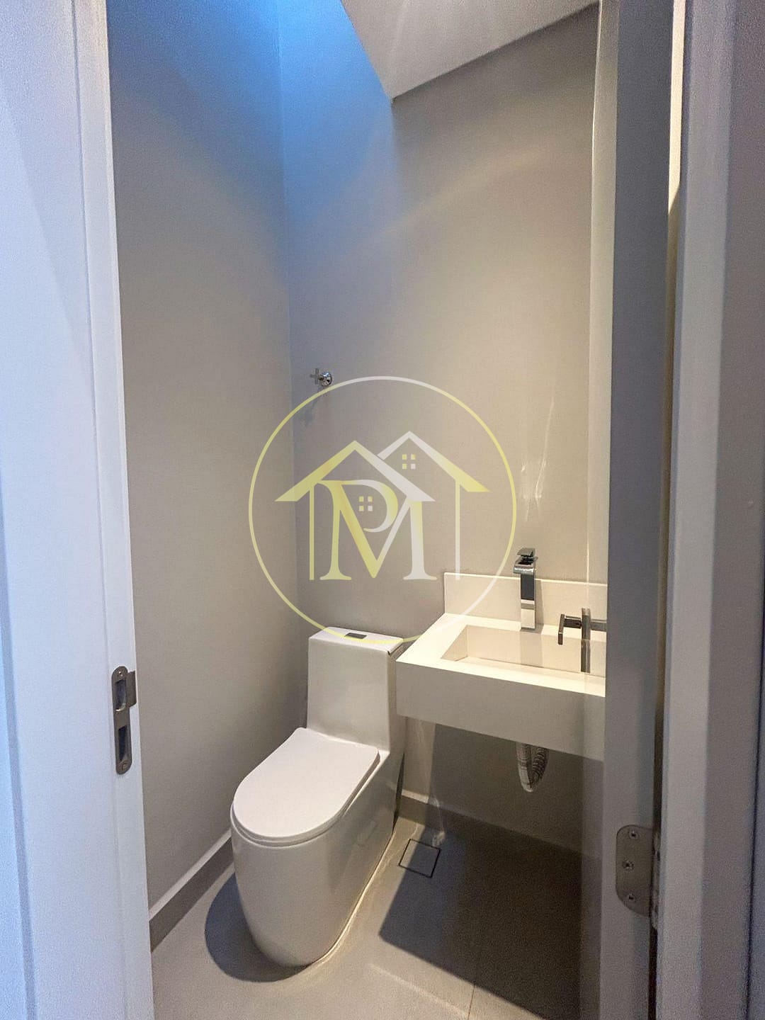 Casa à venda com 3 quartos, 170m² - Foto 4