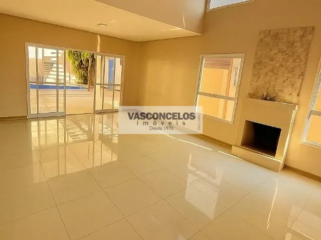 Casa com 487m² 4 quartos e 6 banheiros, à venda, no bairro Urbanova em São José dos Campos