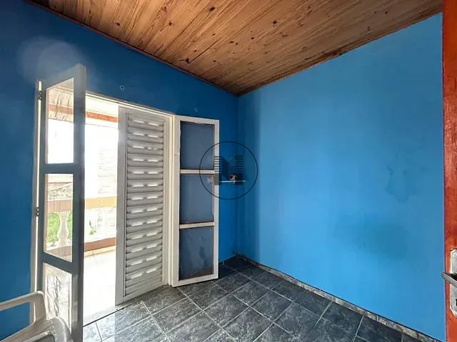 Casa 3 quartos e 1 banheiro, à venda, no bairro Jardim Esperança em Guaratinguetá