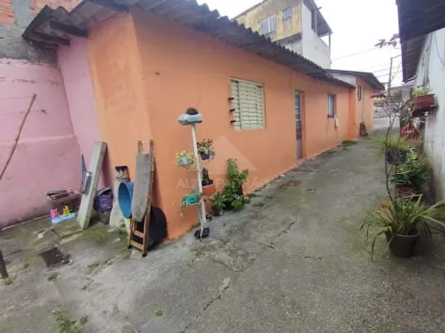 Casa com 250m² 4 quartos e 2 banheiros, à venda, no bairro Jardim Primavera em Mauá