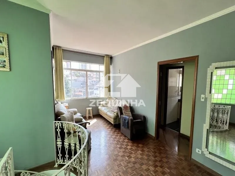 Casa, 5 quartos, 248 m² - Foto 1