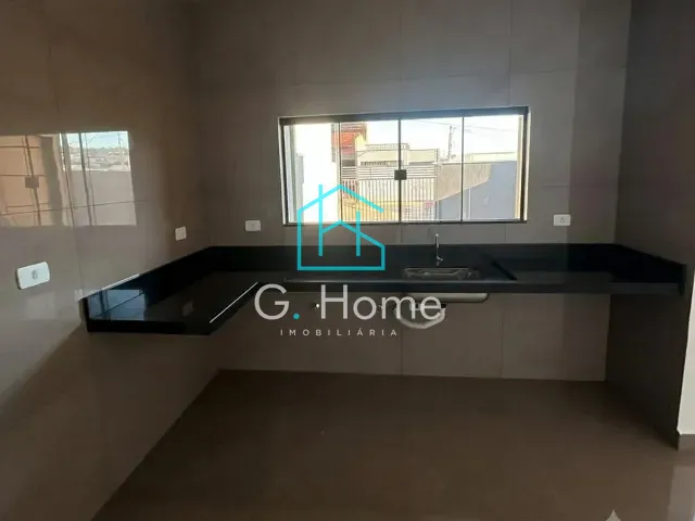 Casa com 132m² 3 quartos e 2 banheiros, à venda, no bairro Colinas em Londrina