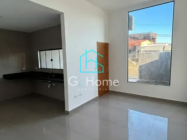 Casa com 132m² 3 quartos e 2 banheiros, à venda, no bairro Colinas em Londrina