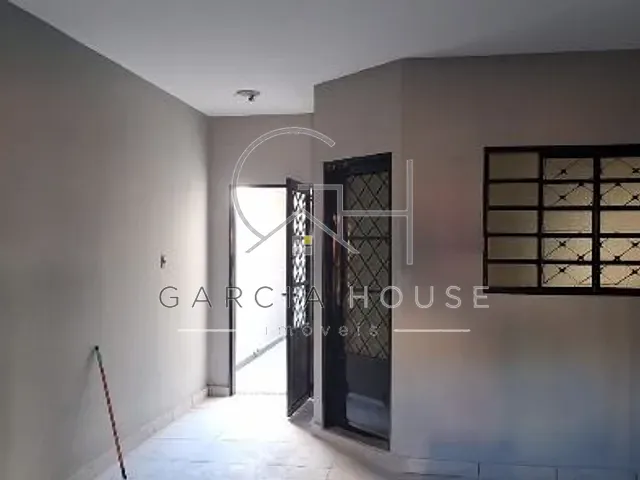 Casa 2 quartos e 1 banheiro, à venda, no bairro Vila Pompéia em Ribeirão Preto
