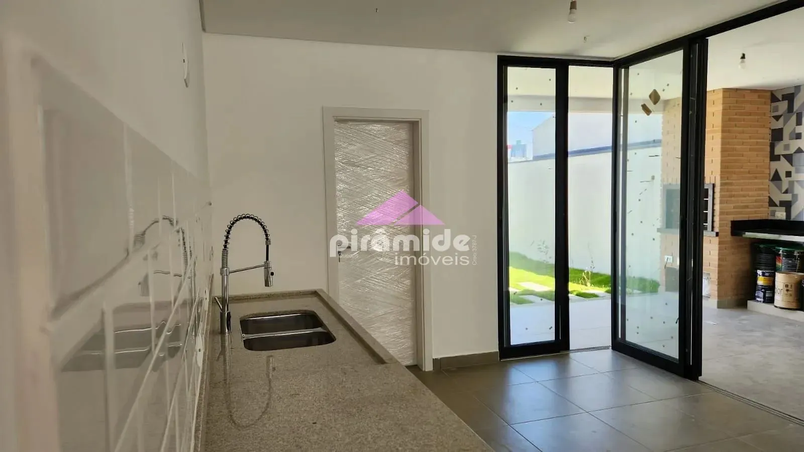 Casa, 3 quartos, 200 m² - Foto 6