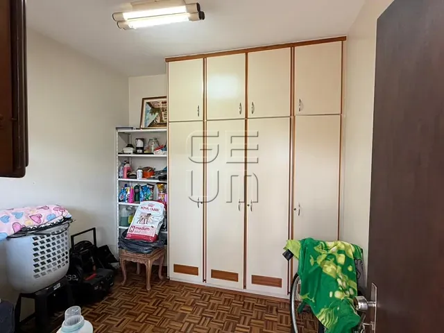 Casa com 370m² 3 quartos e 4 banheiros, à venda, no bairro Aurora em Londrina