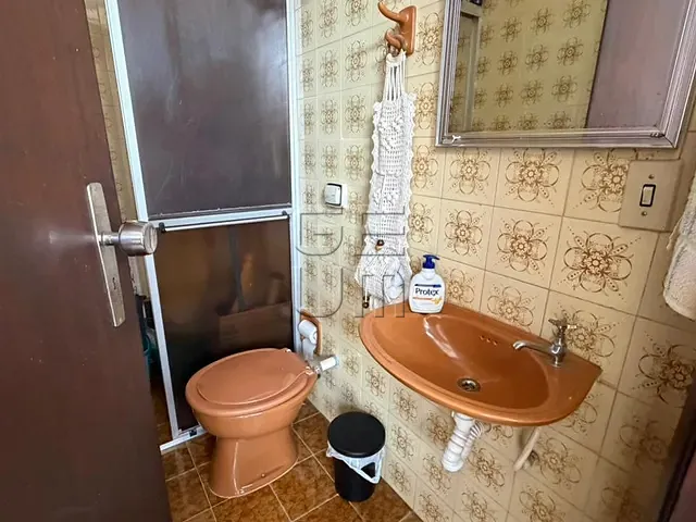 Casa com 370m² 3 quartos e 4 banheiros, à venda, no bairro Aurora em Londrina