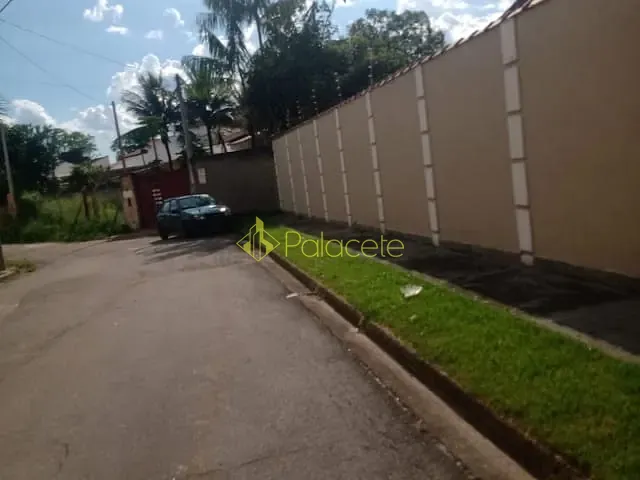 Casa com 370m² 3 quartos e 2 banheiros, à venda, no bairro Residencial Campo Belo em Pindamonhangaba
