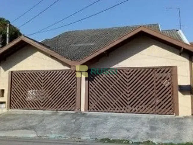 Casa com 300m² 4 quartos e 3 banheiros, à venda, no bairro Cidade Morumbi em São José dos Campos
