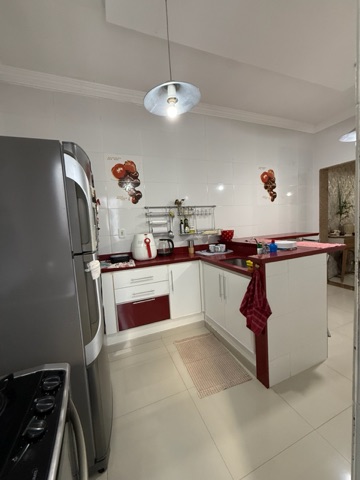 Casa 2 quartos e 1 banheiro, à venda, no bairro Nova Cidade em Macaé