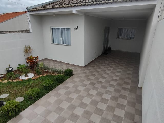 Casa com 80m² 3 quartos e 2 banheiros, à venda, no bairro Cara Cara em Ponta Grossa