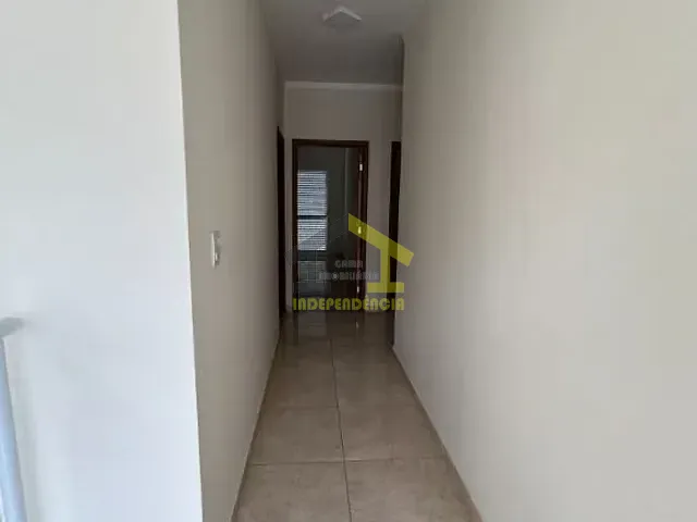 Casa com 300m² 3 quartos e 2 banheiros, à venda, no bairro Residencial Fazenda Serrinha em Itatiba