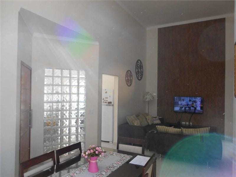Casa, 3 quartos, 164 m² - Foto 1